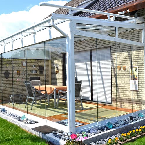 Alu Terrassendach mit Schiebelementen und Beschattung
