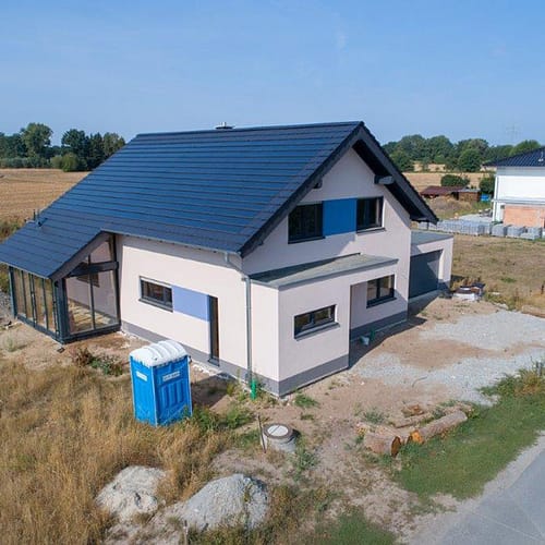 Holzrahmenbau mit Photovoltaikziegel