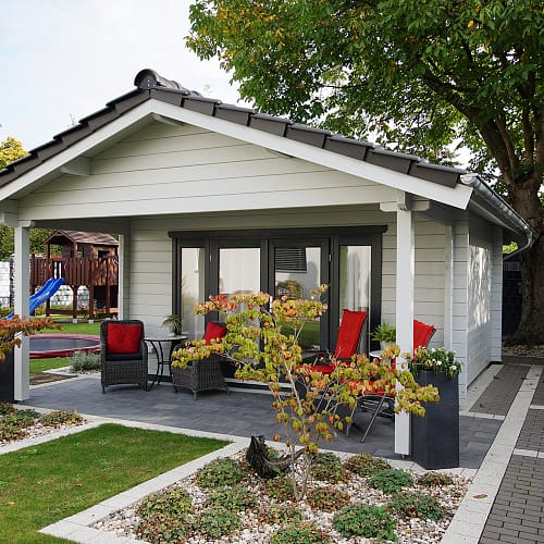 Gartenhaus aus 70mm BB als Satteldach mit Abstellraum